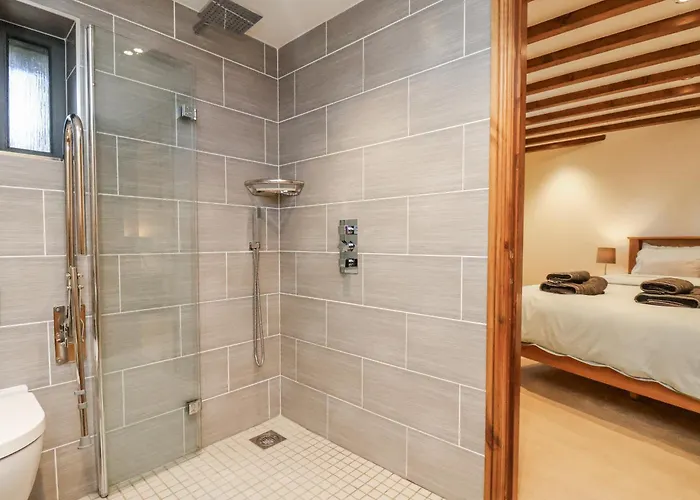 Chestnut Barn * Whitby