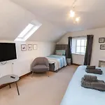 Chestnut Barn Дом отдыха Уитби
